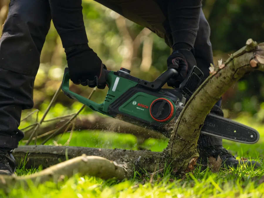 Bosch Motorsave & Kæder*PKE18V-30-28 kædesav 4,0 Ah