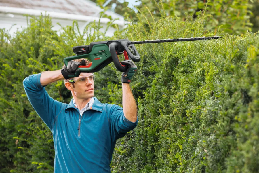 Bosch Hækkeklippere*UniversalHedgeCut 18-55 hækkeklipper 2 x 18 V