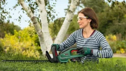 Bosch Hækkeklippere*UniversalHedgeCut 18V-48 hækkeklipper 2,5 Ah