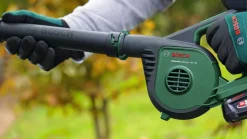 Bosch Løvsugere*UniversalLeafBlower 18V-130 løvblæser 2,5 Ah