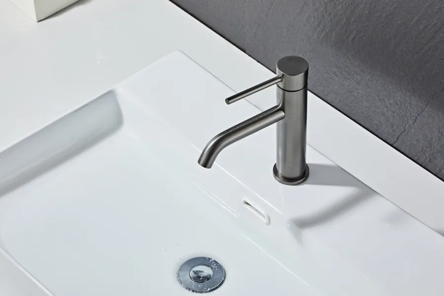 Håndvaskarmatur*Håndvaskarmatur Slim vinkel gunmetal