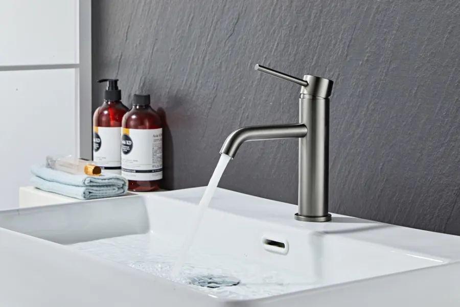 Håndvaskarmatur*Håndvaskarmatur Slim vinkel gunmetal