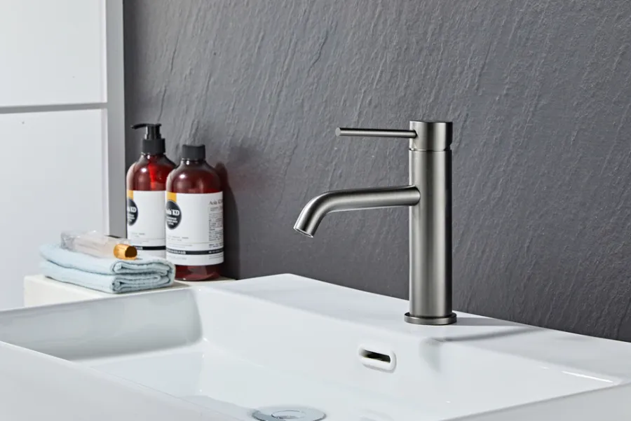 Håndvaskarmatur*Håndvaskarmatur Slim vinkel gunmetal