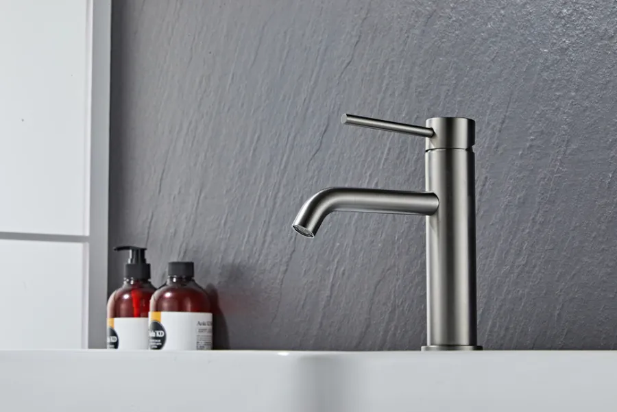 Håndvaskarmatur*Håndvaskarmatur Slim vinkel gunmetal