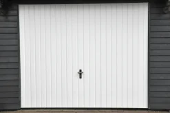 Garageporte & Tilbehør*Jyde stålvippeport 248 x 199 cm hvid