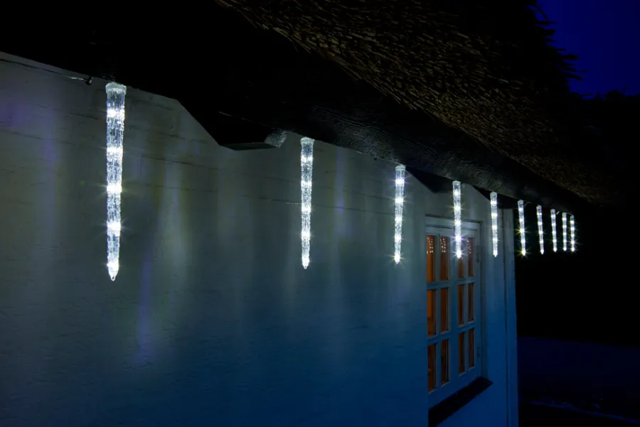 Stemning® Dekorativ Belysning - Udendørs*Lyskæde m/istapper 10 LED hvid 9,5 meter