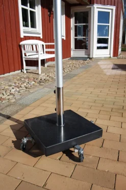 Garden® Sæsonafslutning|Parasoller & Markiser*Rullevogn til parasolfod og krukker -