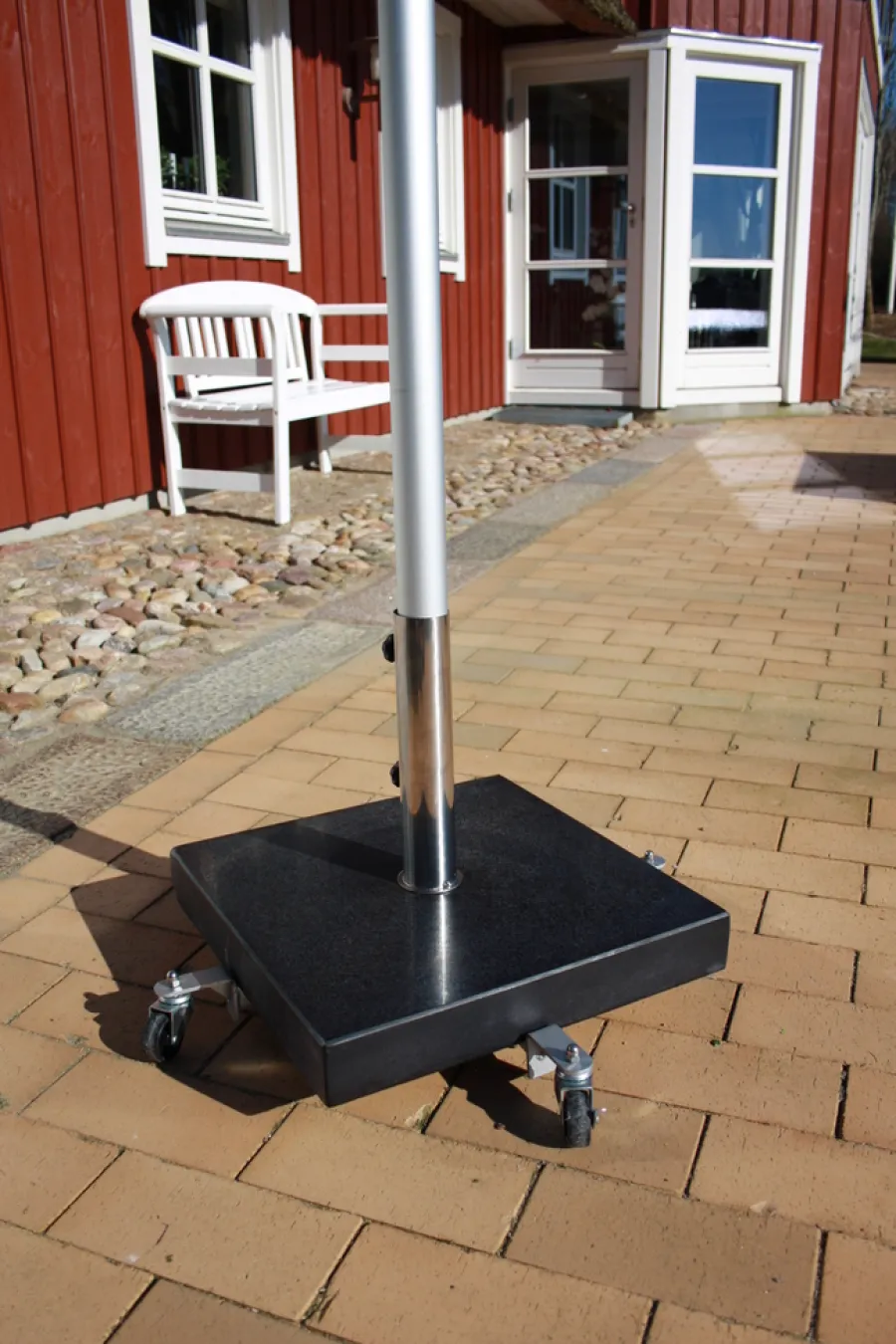 Garden® Sæsonafslutning|Parasoller & Markiser*Rullevogn til parasolfod og krukker -