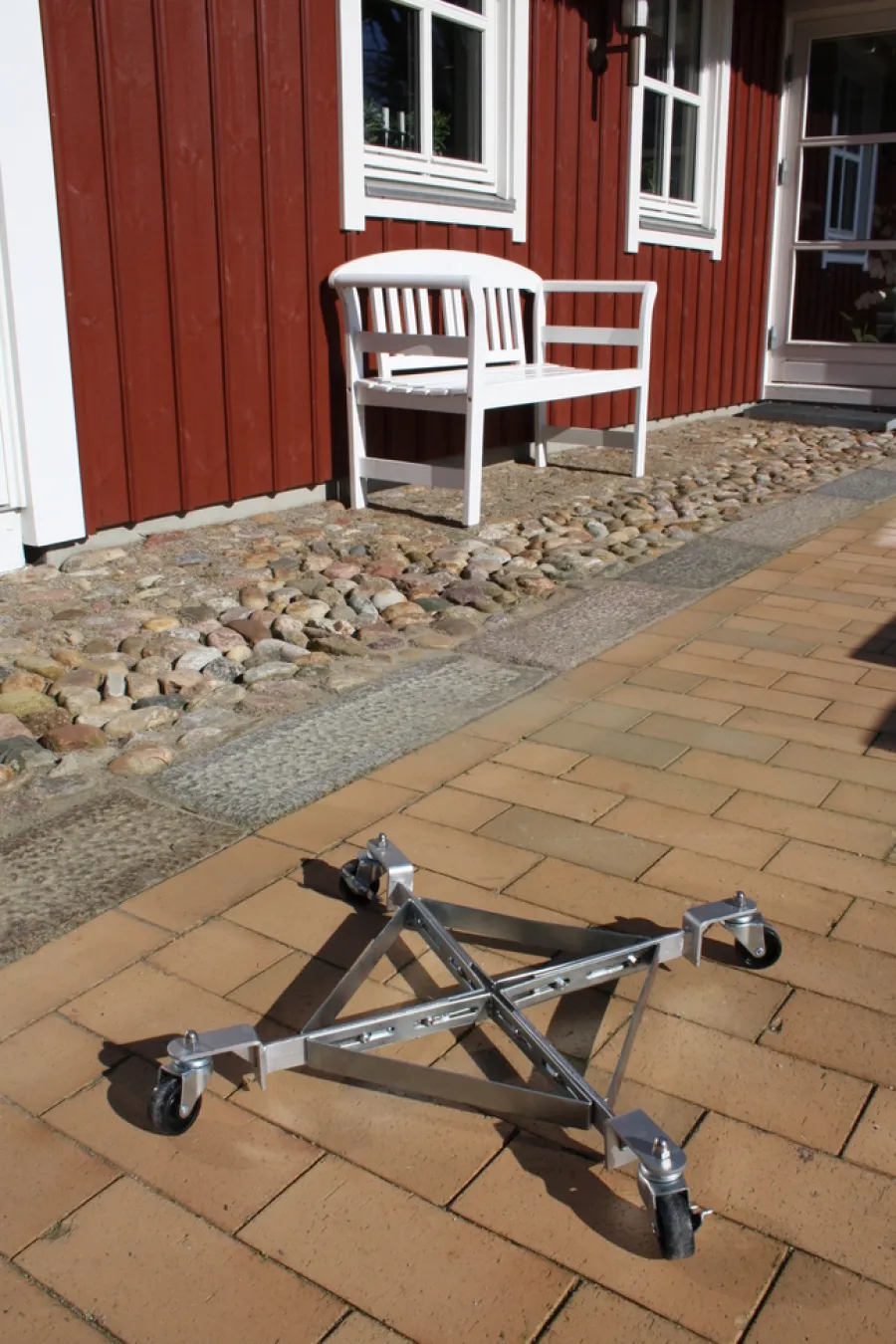 Garden® Sæsonafslutning|Parasoller & Markiser*Rullevogn til parasolfod og krukker -