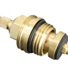 Vvs-Artikler*Universalspindel 1/2" i messing